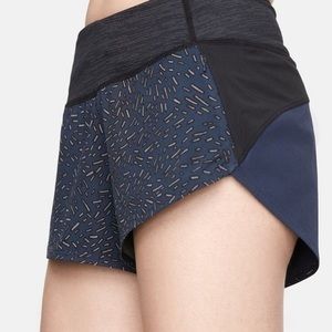Outdoor Voices 2.5” Hudson Shorts, size XS